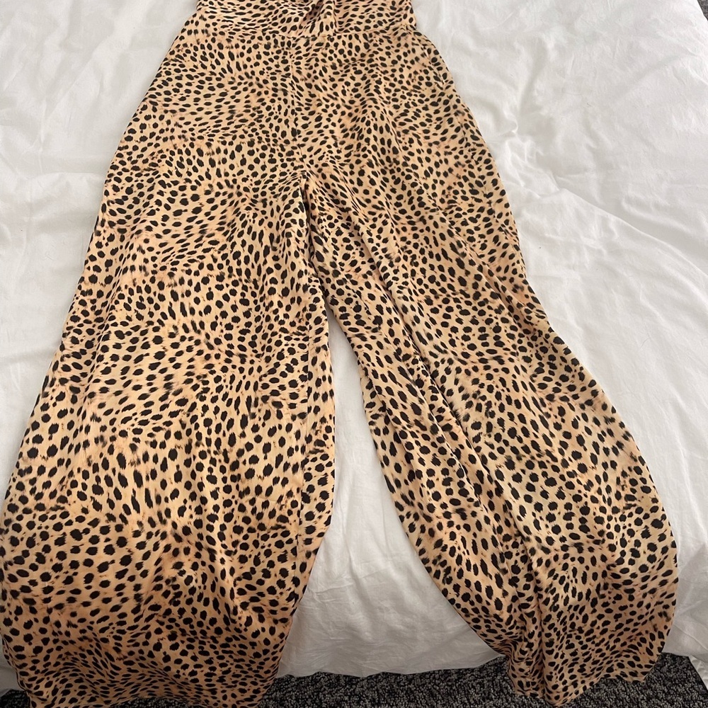 Majorelle Satin Halter Backless Wide Leg Jumpsuit S Leopard Cheetah Gold S - Picture 9 of 10